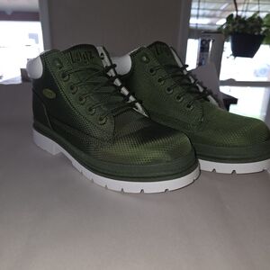 Men's Olive Green Lace-Up Casual Boots with White Outsole